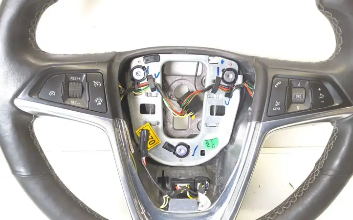Opel Mokka (2012 - 2016) SGCC15T Руль — фото 4