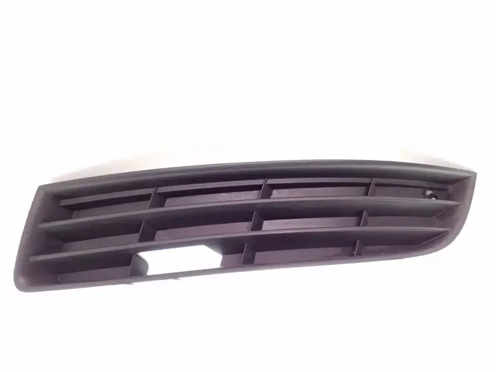 Volkswagen PASSAT B6 (2005 - 2010) 3C0853665 Решетка противотуманной фары — фото 1