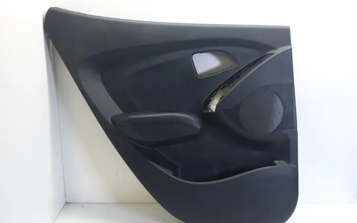 Hyundai ix35 (2013 - 2019) Обшивка задней двери — фото 1