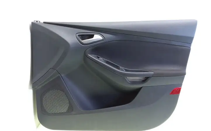 Ford Focus (2015 - 2019) F1EBA23942A Обшивка передней двери — фото 1