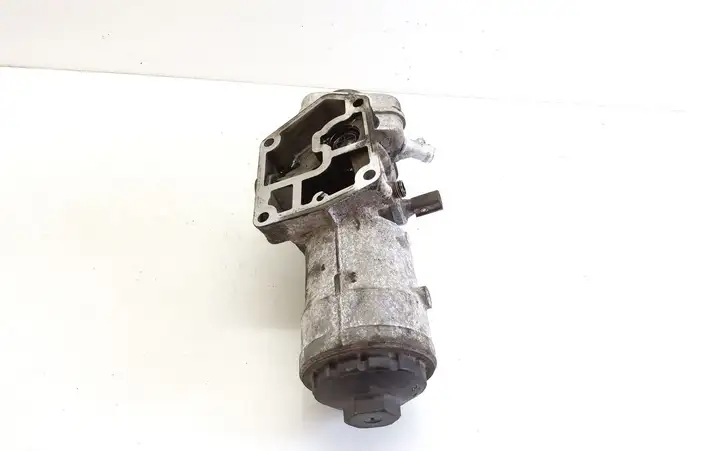 Audi A3/S3 8P (2004 - 2008) 045115389J Кронштейн масляного фильтра — фото 3