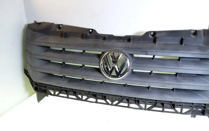 Volkswagen Crafter (2006 - 2016) 2E0853653E Верхняя решетка радиатора — фото 1