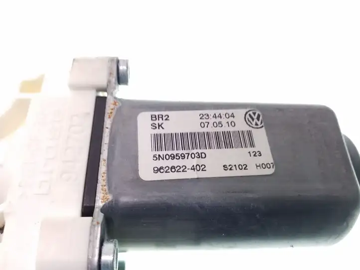 Volkswagen Tiguan (2007 - 2011) 5N0959703D Стеклоподъемник задней двери — фото 3