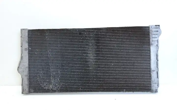 BMW 5 F10 F11 (2009 - 2016) 850917601 Радиатор охлаждающей жидкости двигателя — фото 2
