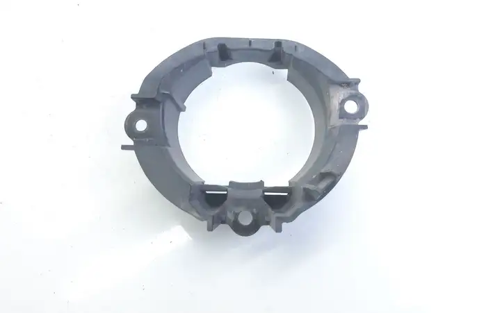 Toyota RAV 4 (XA30) (2006 - 2016) 5212042020 Кронштейн противотуманной фары — фото 2