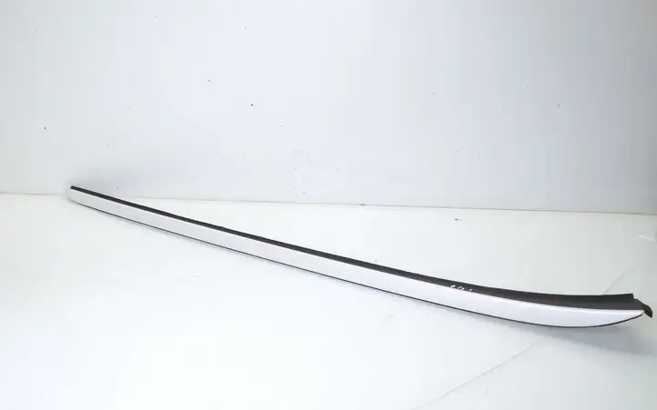 Hyundai i40 (2015 - ) 861323Z000 Накладка стоек лобового стекла — фото 1