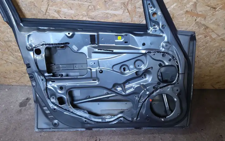 Fiat Sedici (2007 - 2016) Дверь — фото 3