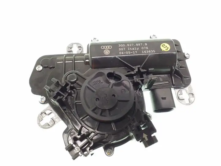 Volkswagen PASSAT B8 (2015 - ) 3G0827887B Доводчик крышки багажника — фото 1