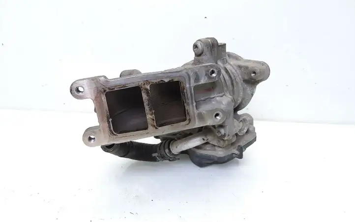 Volkswagen Tiguan (2007 - 2011) 04L128059AA Дроссельная заслонка — фото 4