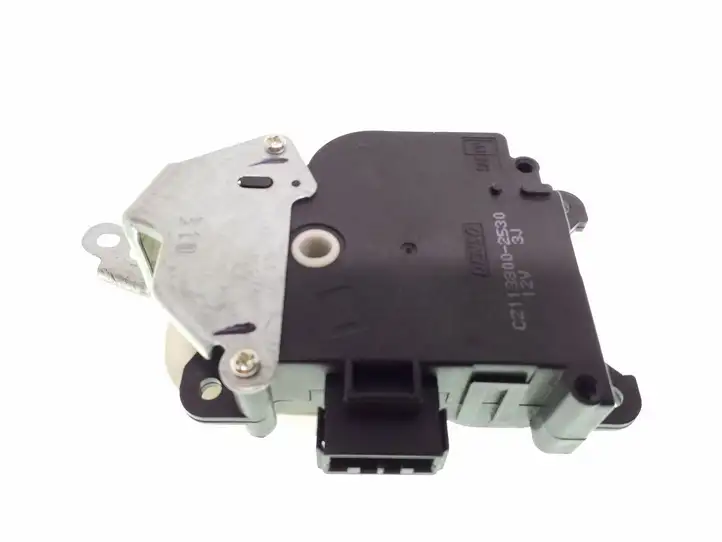 Toyota Yaris (2005 - 2009) 1138002530 Двигатель задвижки потока воздуха — фото 3