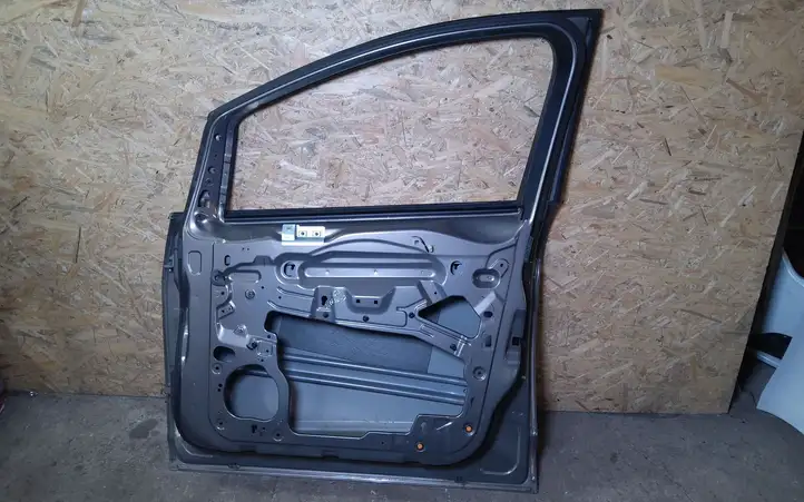 Ford C-MAX II (2010 - 2015) Дверь — фото 2