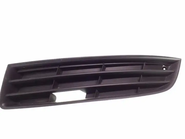 Volkswagen PASSAT B6 (2005 - 2010) 3C0853665 Решетка противотуманной фары — фото 1