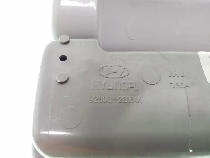 Hyundai Santa Fe (2005 - 2009) 928002BXXX Передняя подсветка — фото 6