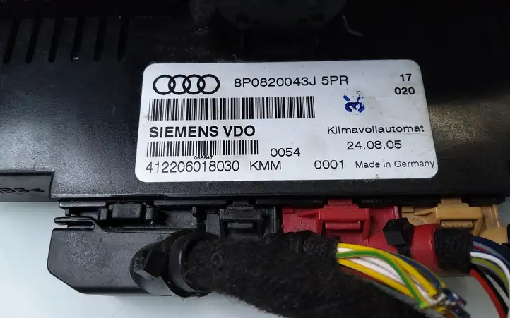 Audi A3/S3 8P (2004 - 2008) 8P0820043J Блок управления климат-контролем — фото 2