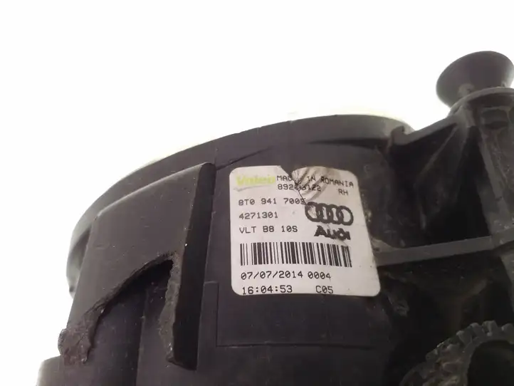 Audi A1 (2010 - 2014) 8T0941700E Передняя противотуманная фара — фото 4
