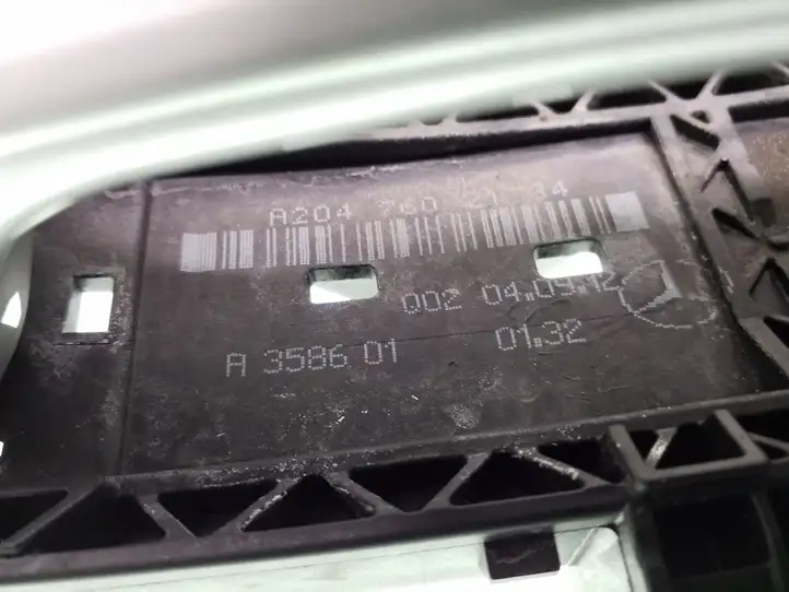 Mercedes-Benz A W176 (2012 - 2018) A2047602134 Наружная ручка задней двери — фото 3