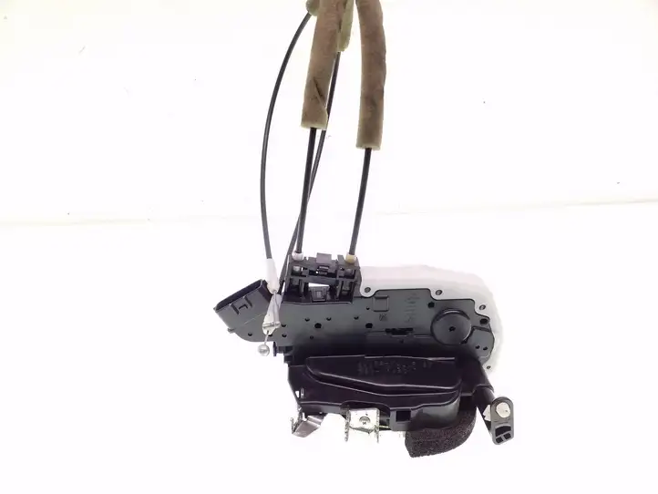 Nissan Leaf II (ZE1) (2017 - ) S9311460 Замок передней двери — фото 2