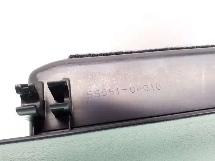 Toyota Corolla Verso E121 (2004 - 2007) 555510F010 Крышка бардачка — фото 4