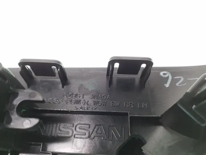 Nissan Leaf II (ZE1) (2017 - ) 829613NA0A Блок кнопок стеклоподъемников — фото 4