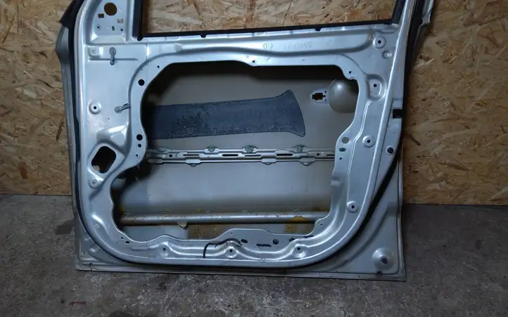 Hyundai Santa Fe (2005 - 2009) Дверь — фото 3