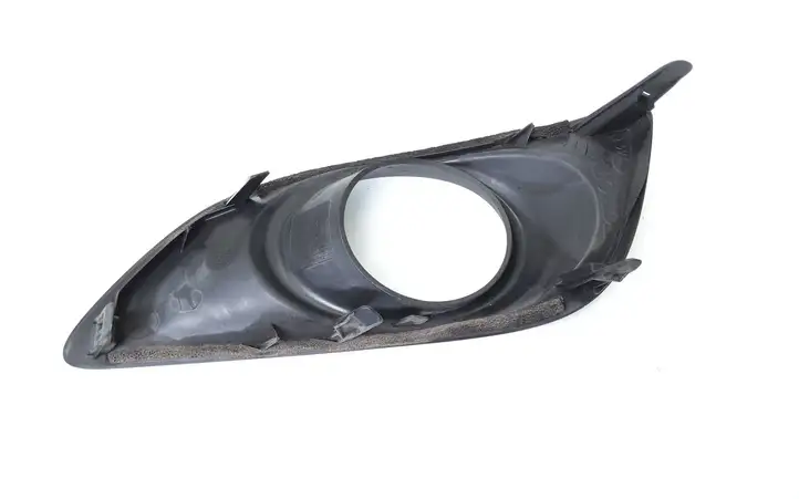 Toyota Avensis T250 (2006 - 2009) 5212705030 Решетка противотуманной фары — фото 2