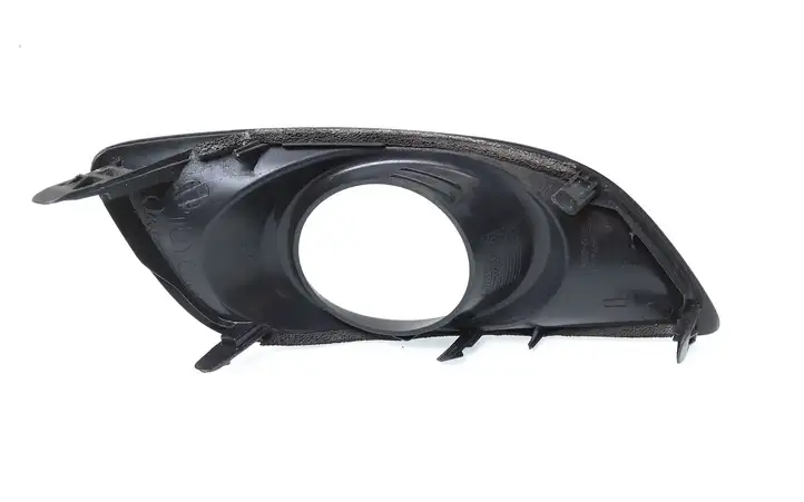 Toyota Avensis T250 (2006 - 2009) 5212805050 Решетка противотуманной фары — фото 2