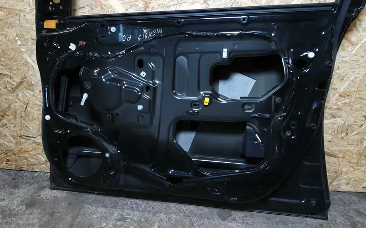 Toyota Avensis T250 (2003 - 2006) Дверь — фото 3