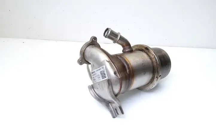 Seat Leon (5F) (2012 - 2019) 04L131512D Охладитель клапана EGR — фото 4