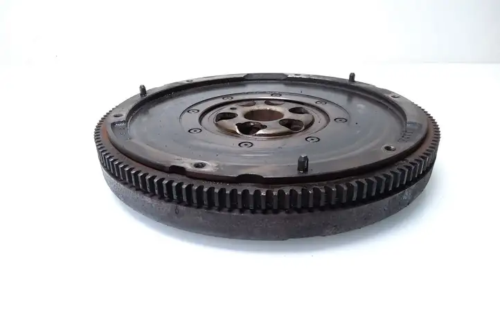Skoda Octavia Mk2 (1Z) (2004 - 2013) 3221005992 Двухмассовый маховик — фото 3