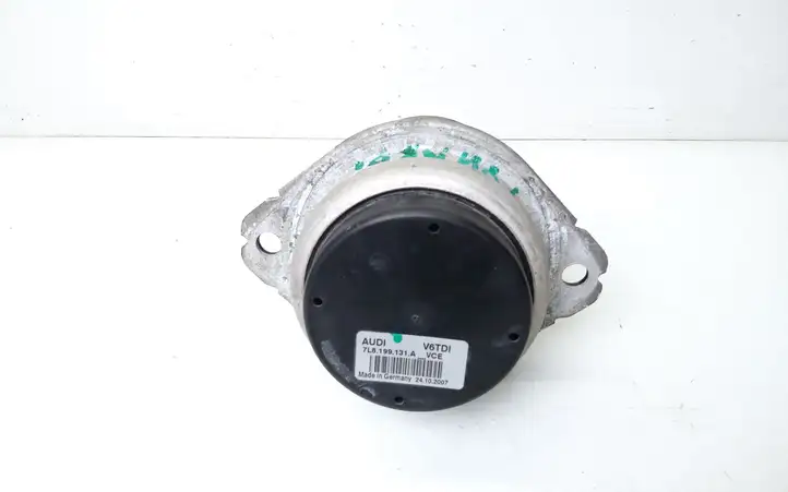Volkswagen Touareg I (2002 - 2010) 7L8199131A Опора двигателя — фото 3