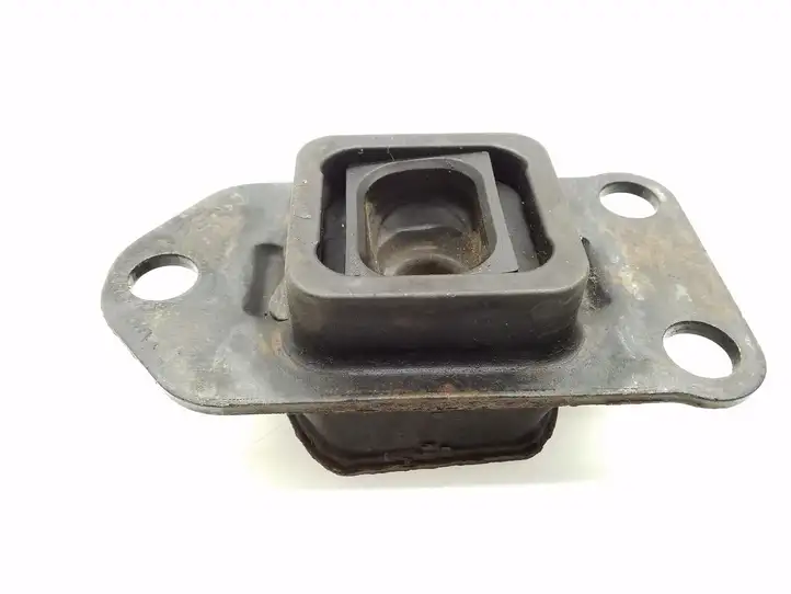 Nissan Qashqai (2006 - 2010) 11220JD22 Кронштейн двигателя — фото 1