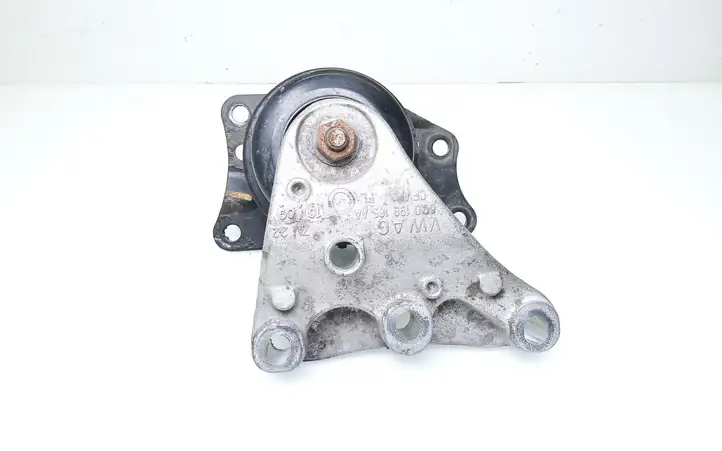 Volkswagen Polo V 6R (2009 - 2015) 6Q0199185AA Кронштейн двигателя — фото 3