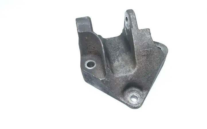 Nissan Qashqai (2006 - 2010) 11332JD700 Кронштейн двигателя — фото 1