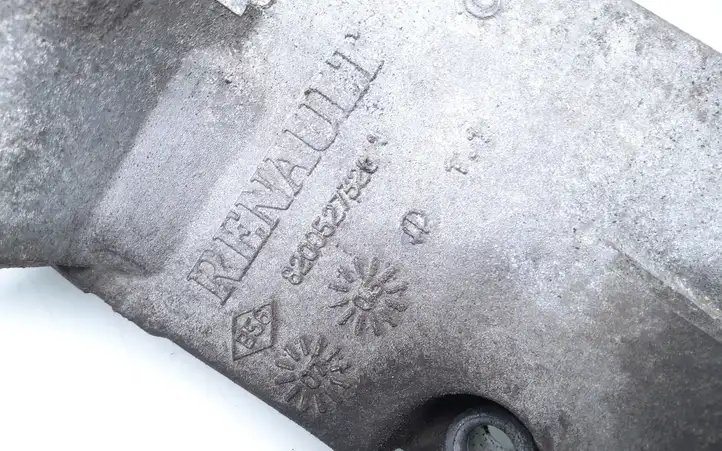 Nissan Qashqai (2006 - 2010) 8200527320 Кронштейн генератора — фото 2