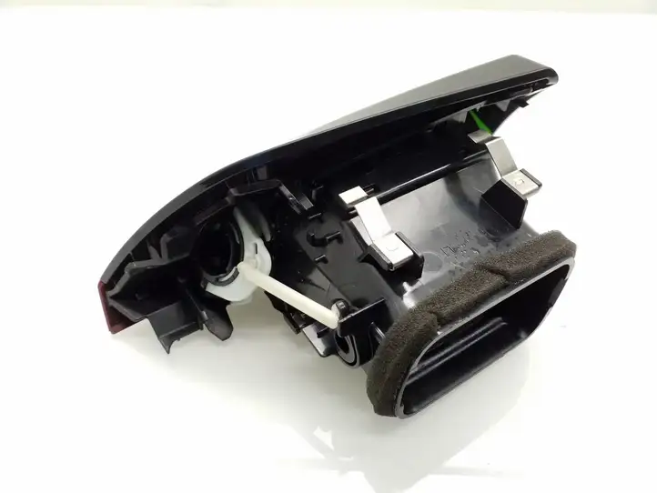 BMW 1 F20 F21 (2011 - 2019) 920535507 Боковой воздушный дефлектор — фото 2