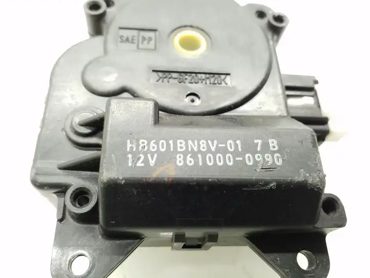 Mazda 3 I (2006 - 2009) 8610000990 Двигатель задвижки потока воздуха — фото 3