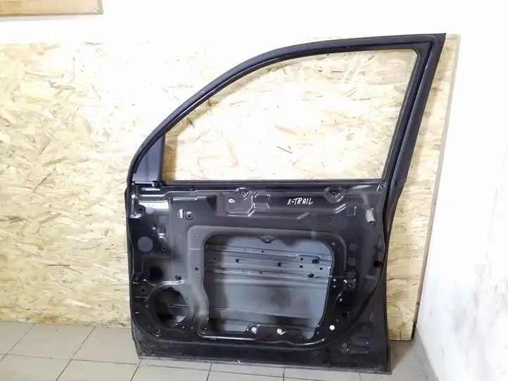 Nissan X-Trail T31 (2007 - 2014) Дверь — фото 4