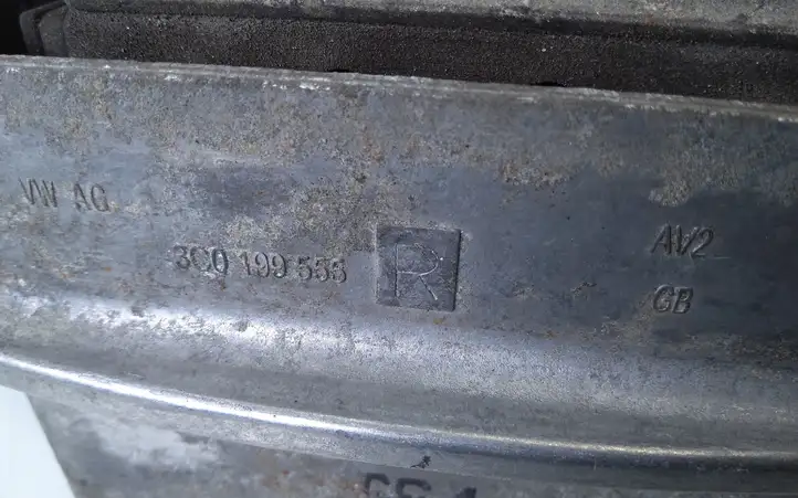 Volkswagen PASSAT B6 (2005 - 2010) 3C0199555 Опора двигателя — фото 2
