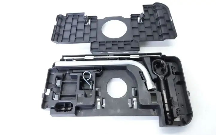 Audi A5 8T 8F (2011 - 2016) 8T8813685 Ящик для инструментов — фото 1