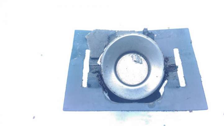 Ford Mondeo Mk III (2000 - 2007)  1036025953 Кронштейн заднего датчика парковки (PDC)