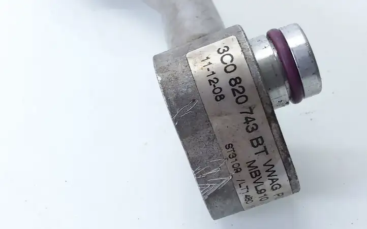 Volkswagen PASSAT B6 (2005 - 2010) 3C0820743BT Трубки и шланги кондиционера — фото 2