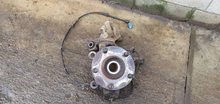 Nissan Primera (2001 - 2008)   Ступица