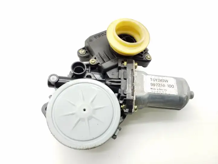 Toyota Corolla Verso AR10 (2004 - 2009) 698300F020 Стеклоподъемник задней двери — фото 2