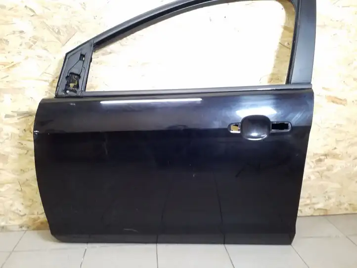Ford Focus (2011 - 2015) Дверь — фото 2