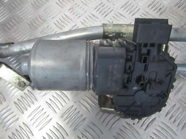 Citroen C5 (2001 - 2004)  0390241701cep Двигатель стеклоочистителей