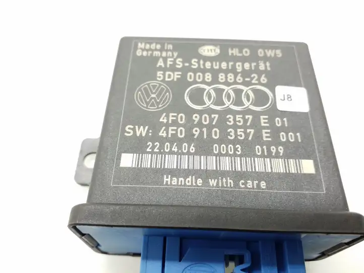 Audi Q7 4L (2009 - 2015) 4F0907357E Блок розжига ксенона — фото 3