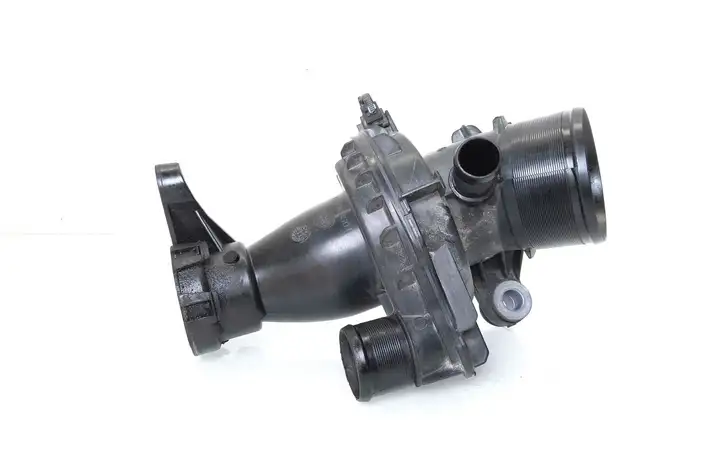 Nissan Qashqai (2010 - 2013) 165761844R Детали воздухозаборника — фото 1