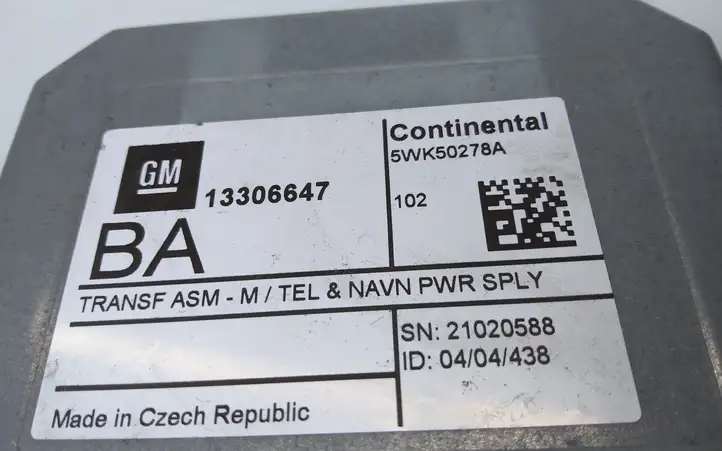 Opel Astra J (2009 - 2012) 13306647 Блок GSM — фото 2