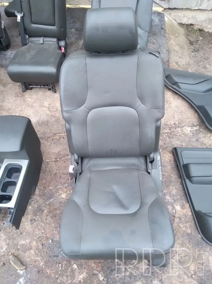 Nissan Pathfinder R51 (2005 - 2012) Комплект отделки дверей — фото 4