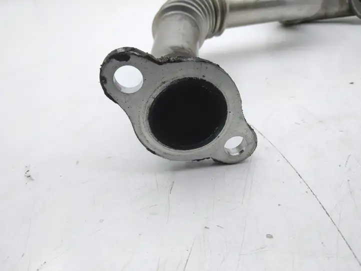 Toyota Avensis T270 (2009 - 2012) Трубка EGR — фото 2